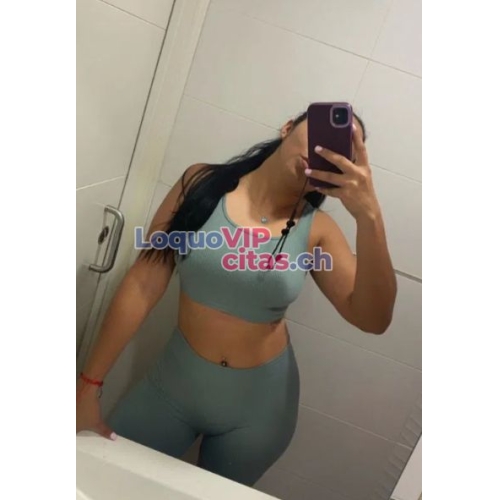 Camila joven colombiana muy guapa y decidida 1