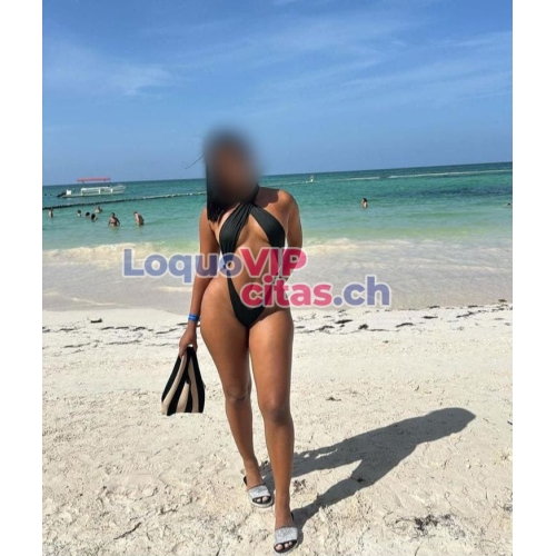 GÉNESIS UNA MULATA DULCE Y CARIÑOSA 1