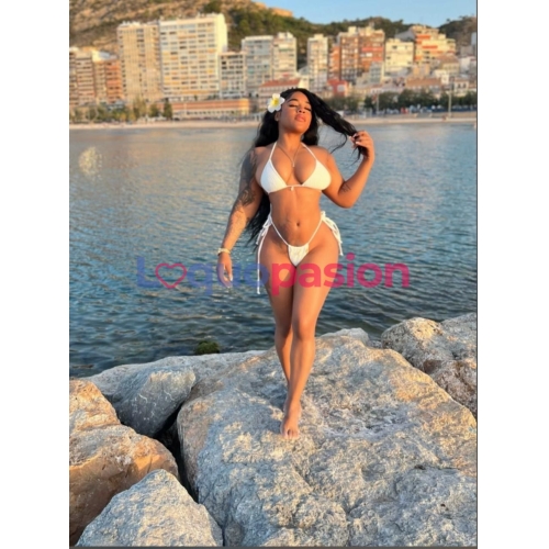 MULATA DE BUENAS CADERAS EN GANDIA 100E SALIDAS 1