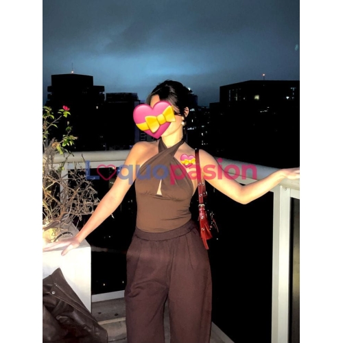 AMELIA JOVEN COLOMBIANA DULCE Y DISCRETA 1